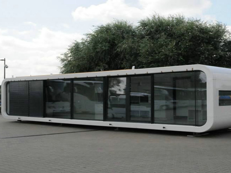 Innovative Unique modern prefab glass house from United Arab Emirates